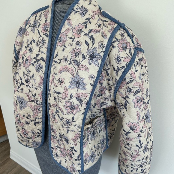 Mango Women’s Reversible Quilt Jacket Size Large Floral NWT - Picture 9 of 12